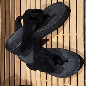 Fitflop Black Velvet size 7